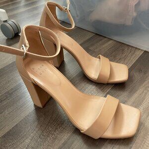 nude heels size 9